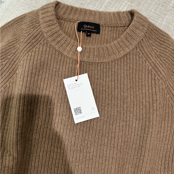 BRAND NEW. Mongolian Cashmere Fisherman Crewneck Sweater. SIZE M. Tan - Picture 5 of 8